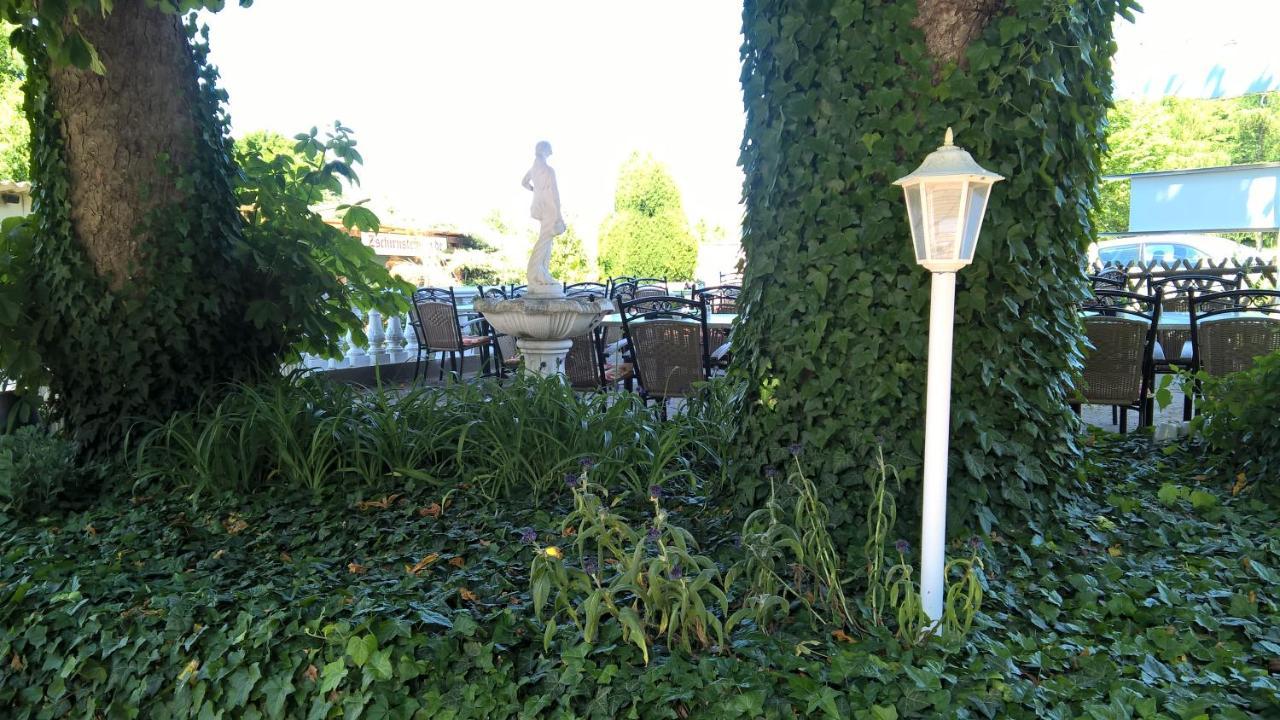 Pension Zschirnsteinbaude Kleingiesshubel エクステリア 写真